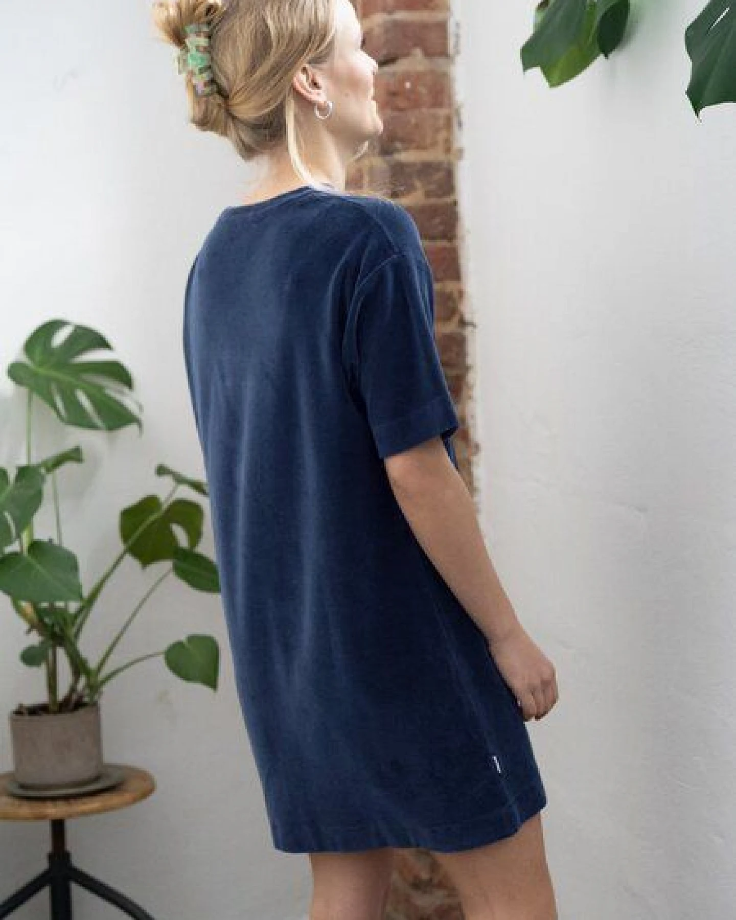 FUXBAU Frauen Samt Kleid – Ansicht 3