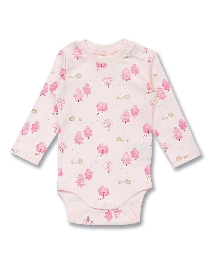 Baby Body mit Wald-Druck auf Hellrosa, Modell VARIN