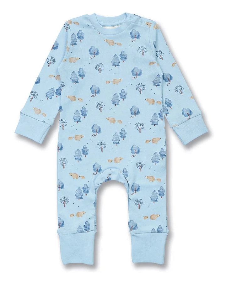 Strampler mit Wald-Druck auf Hellblau, Modell TONA