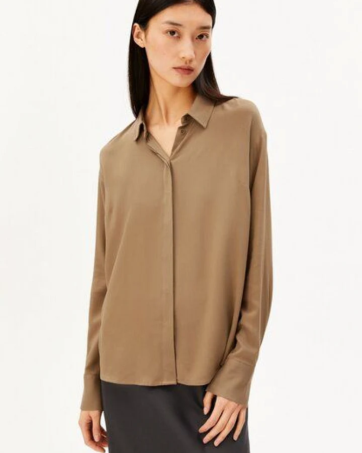 Produktseite: ARMEDANGELS LARISAANA Damen Bluse aus LENZING ECOVERO Viskose