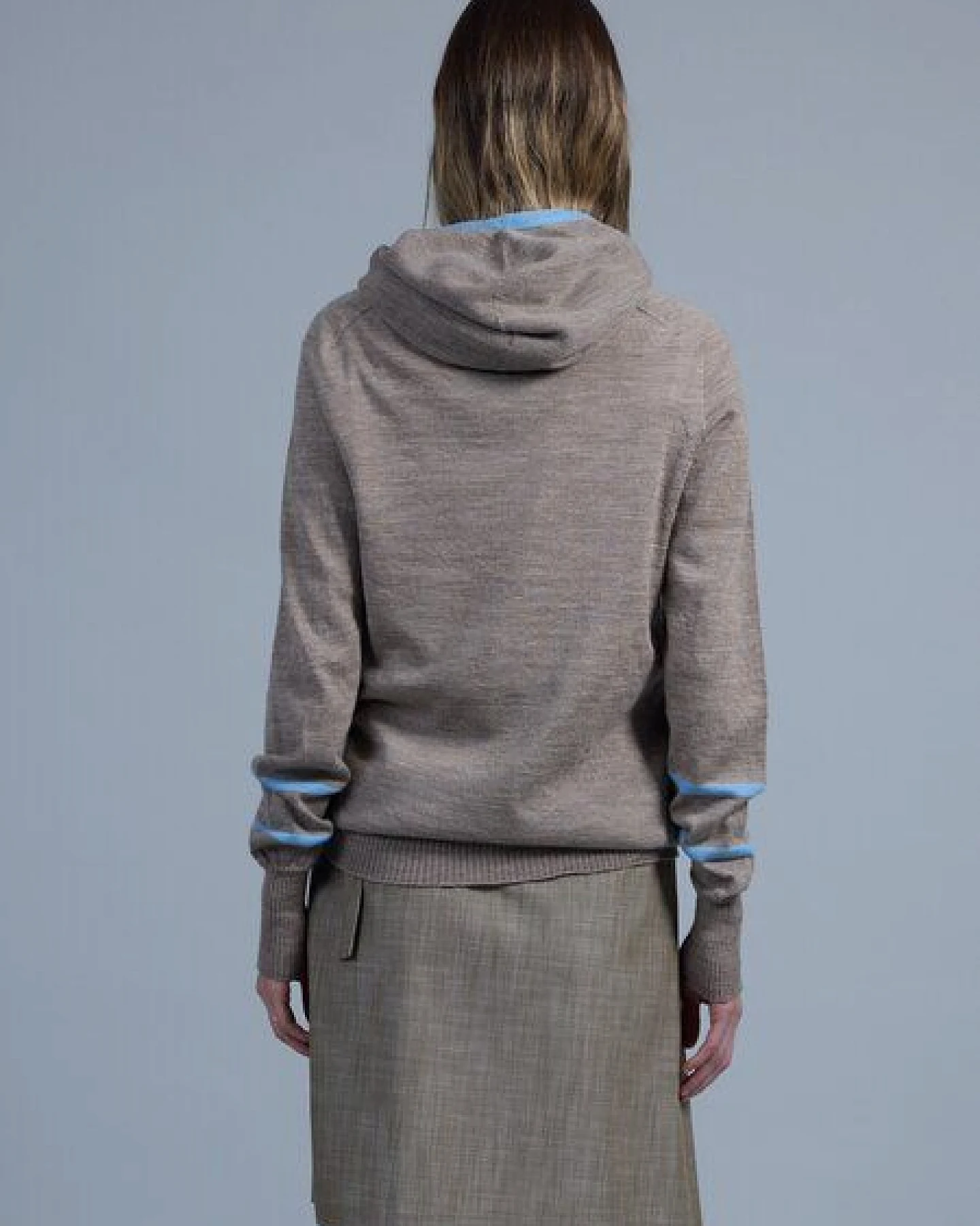 Susan's Fashion Damen Hoodie Karlie aus Biomerinowolle – Ansicht 3
