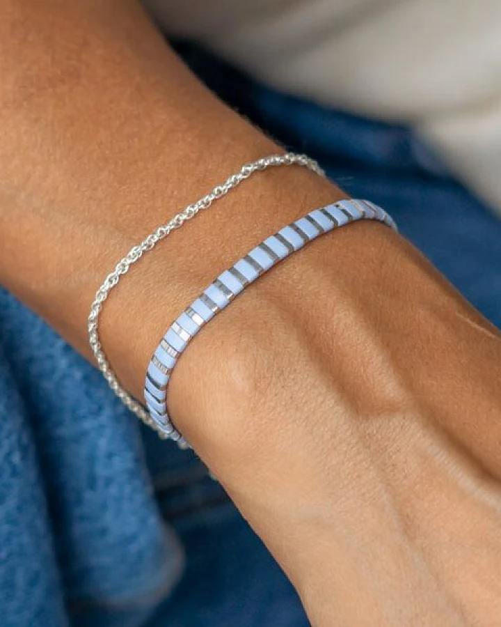 juni Tila Armband Ice Blue - optional mit Silberarmband aus recyceltem Silber - gefertigt in Deutschland
