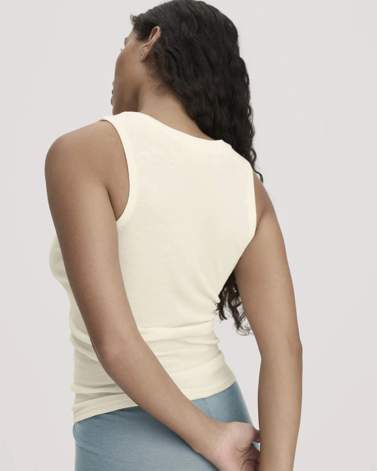 hessnatur Damen Tanktop PURE FUNCTION aus Bio-Merinowolle mit Seide - natur - Größe 40 – Ansicht 2