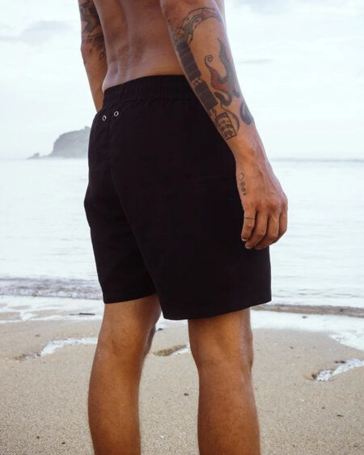 Zeachild Tribal Boardshort schwarz - recycelte Fischnetze – Ansicht 4