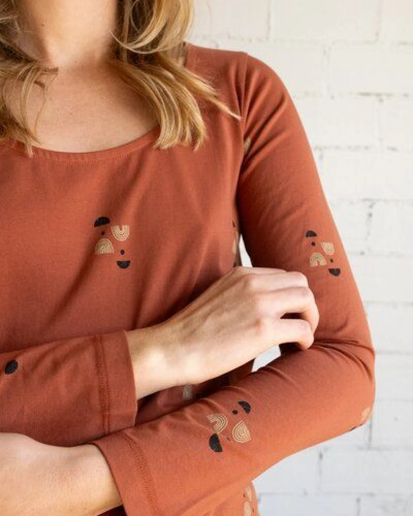 TIRALAHILACHA Gaia basic T-shirt – Ansicht 3