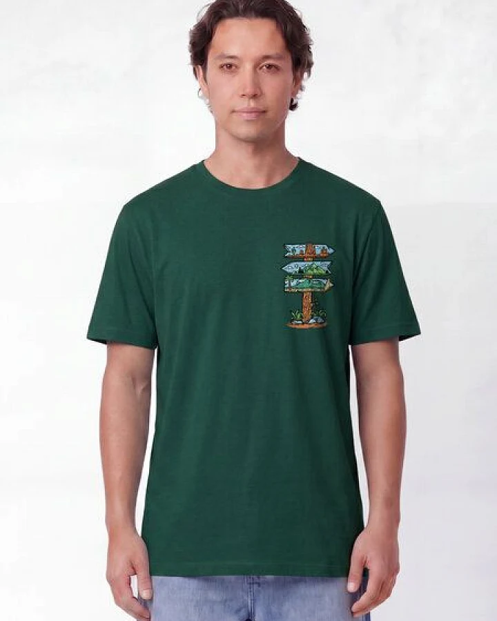 watapparel T-Shirt Unisex Adventure is everywhere