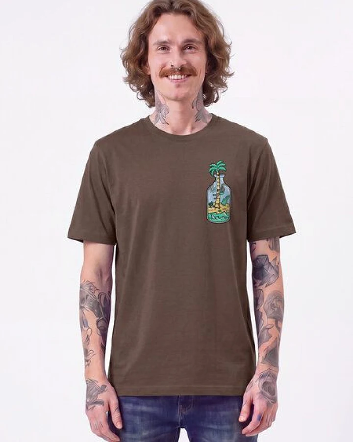 watapparel T-Shirt Unisex Holiday in a bottle