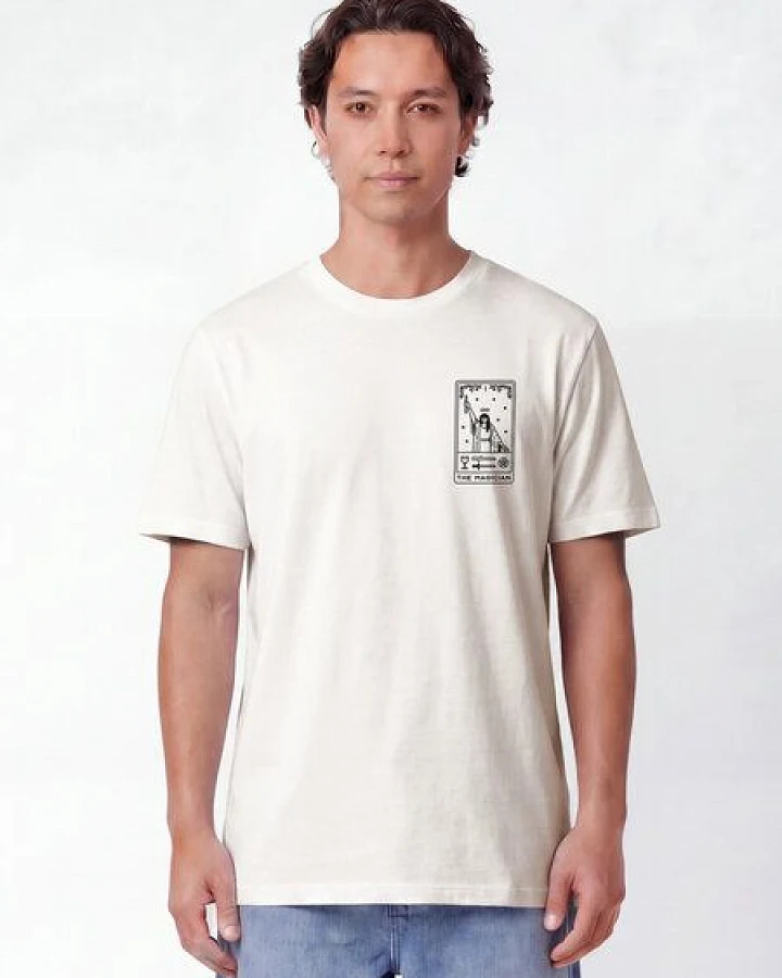 Produktseite: watapparel T-Shirt Unisex Tarot The Magician