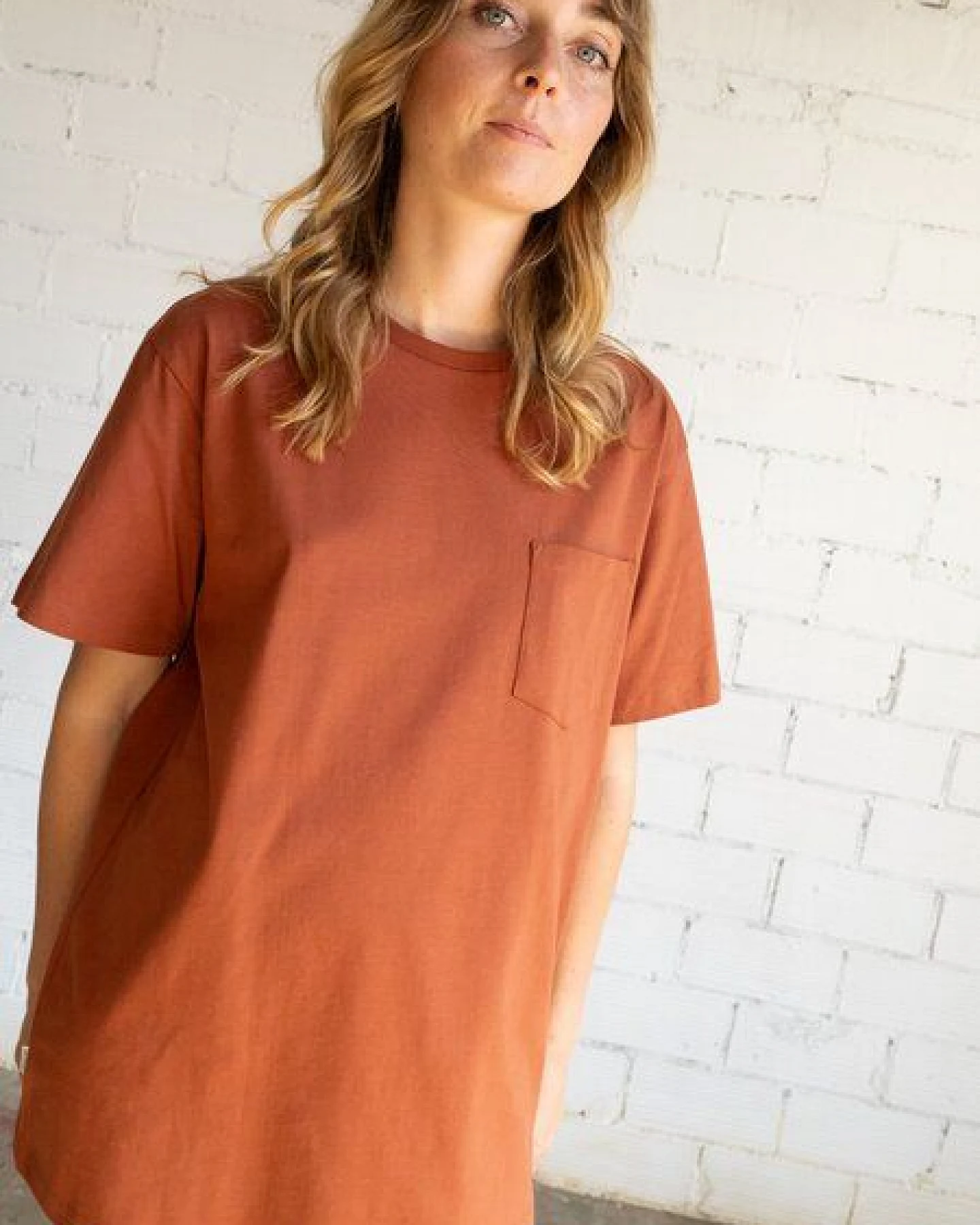 TIRALAHILACHA Giulia unisex T-shirt with pocket – Ansicht 4