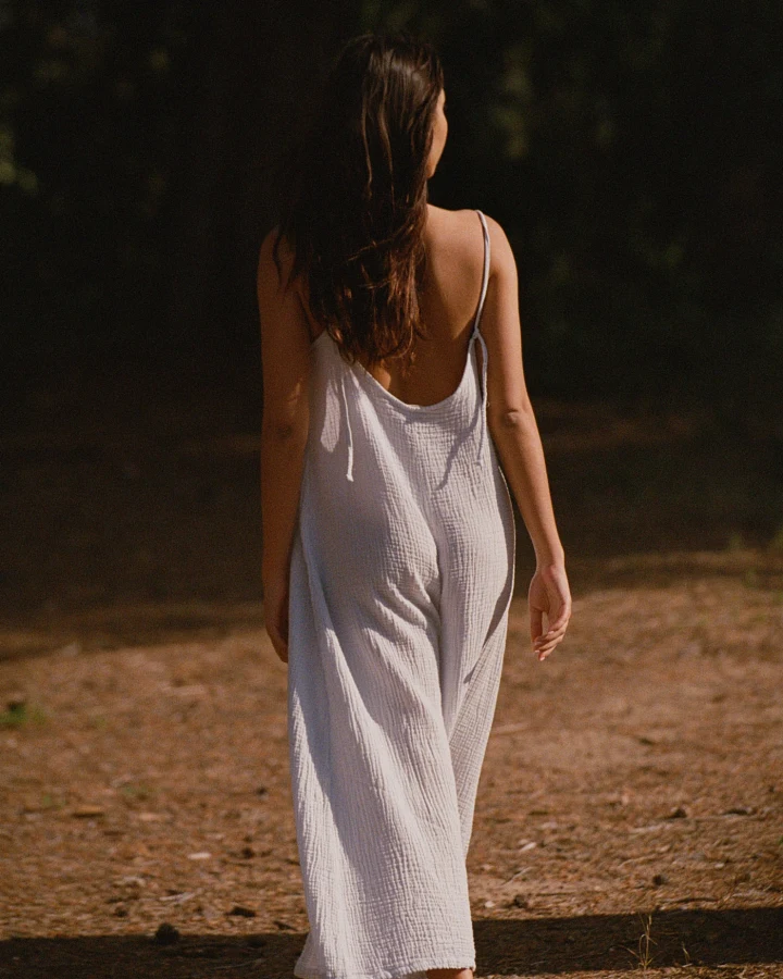 Nénés Damen vegan Jumpsuit Noah Himmelblau