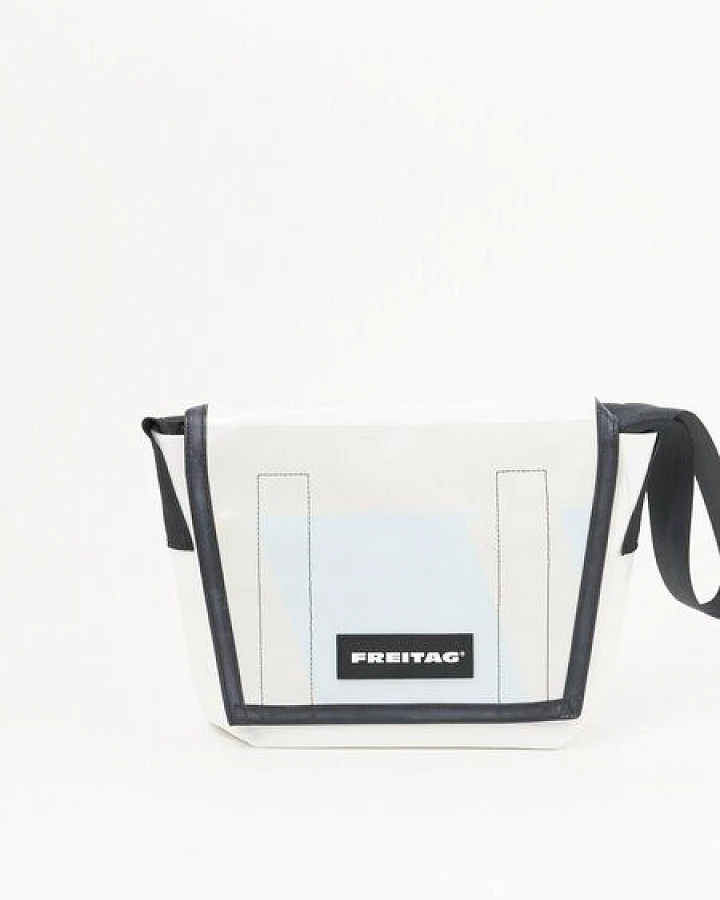 Freitag Messenger - F11 Lassie - white grey blue