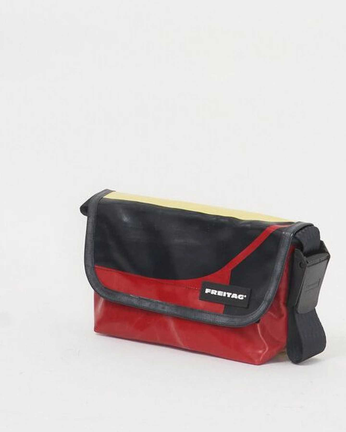 Freitag Messenger - F41 Hawaii Five - O - red black yellow – Ansicht 2