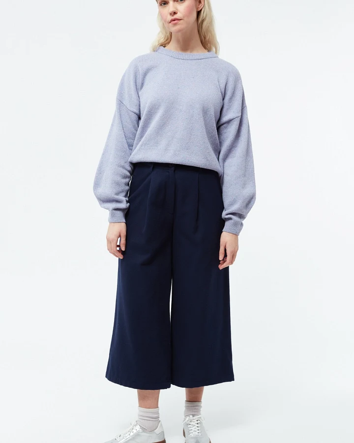 Blau