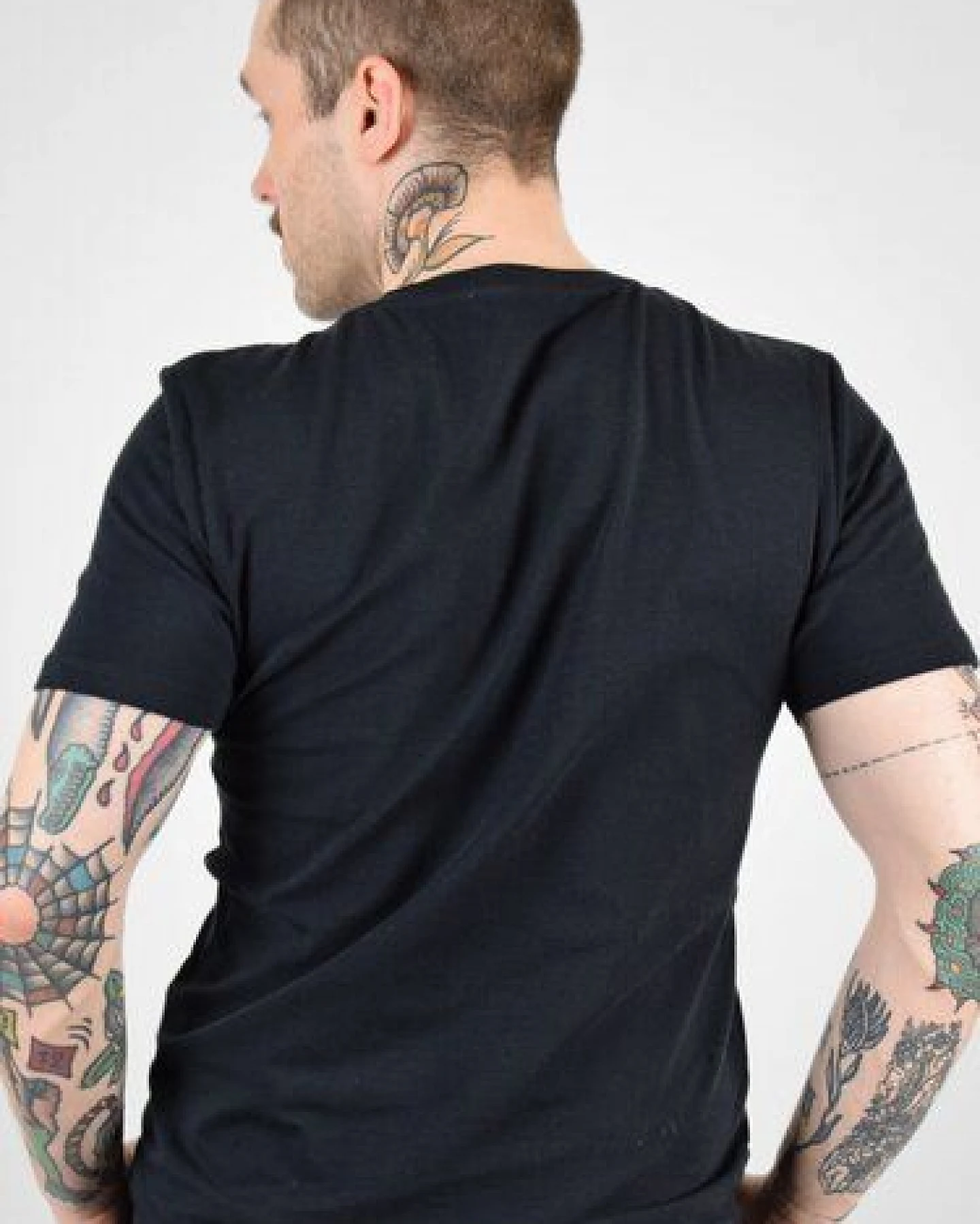 Mrs.Hippie Herren T-Shirt "Boo" aus Bio-Baumwolle – Ansicht 2