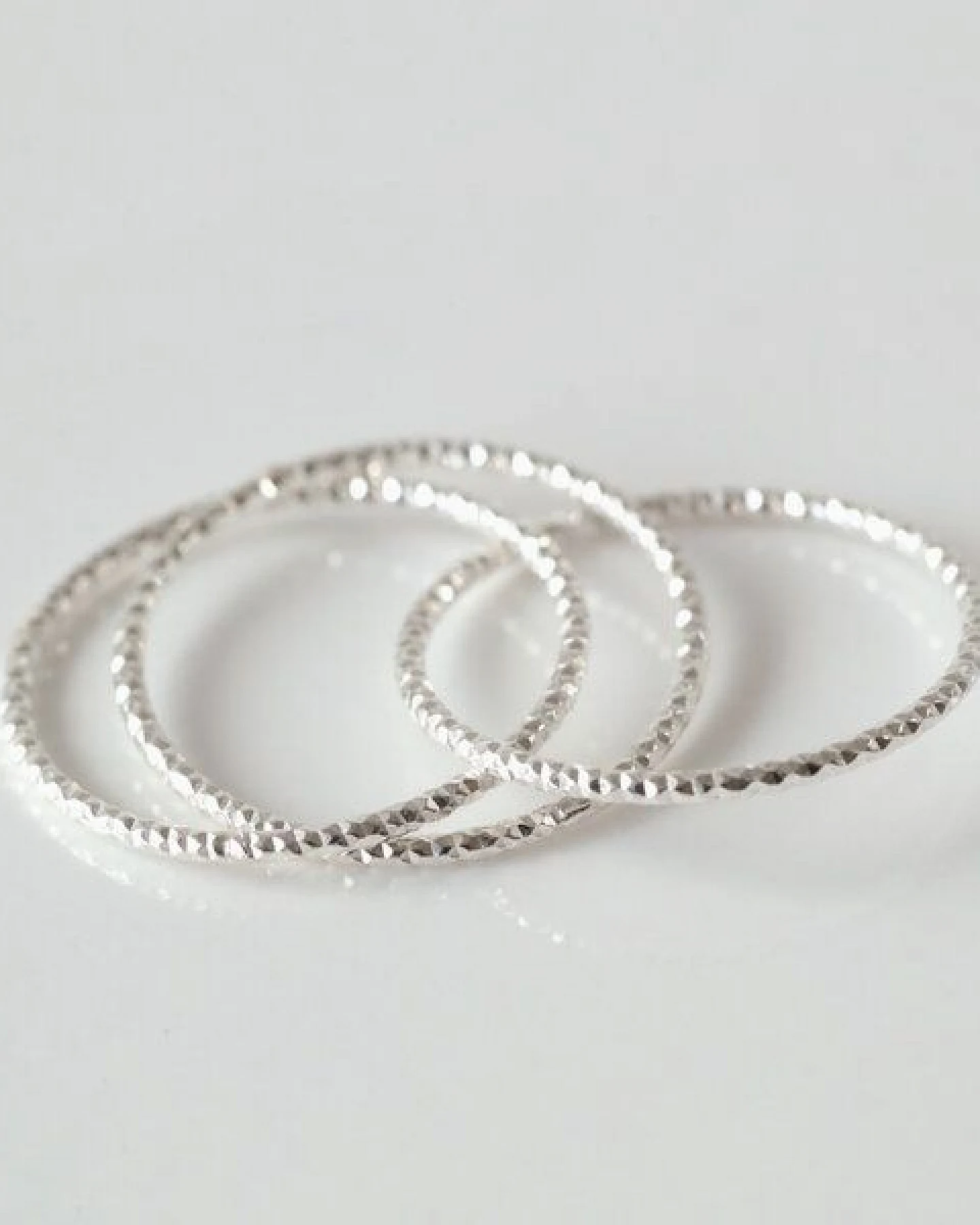 BELLYBIRD Jewellery Ring - TRIO, zarter Ring aus 3 einzelnen Ringen, Silber 925, vergoldet – Ansicht 4