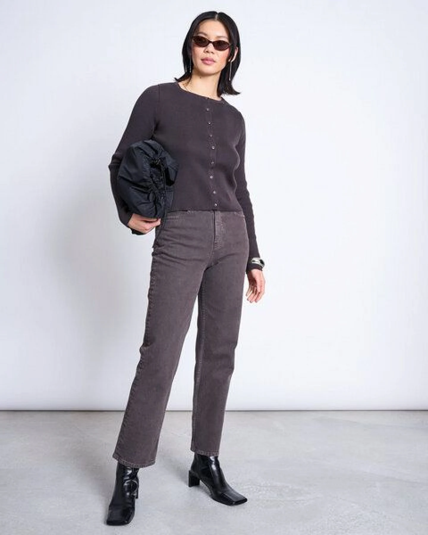 JAN N JUNE Strickjacke GLIMT mit Rundhals GOTS – Ansicht 2