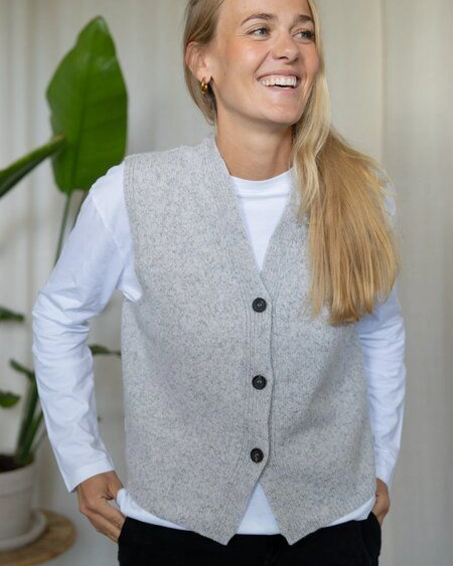 FUXBAU Frauen Merino Strickweste – Ansicht 3