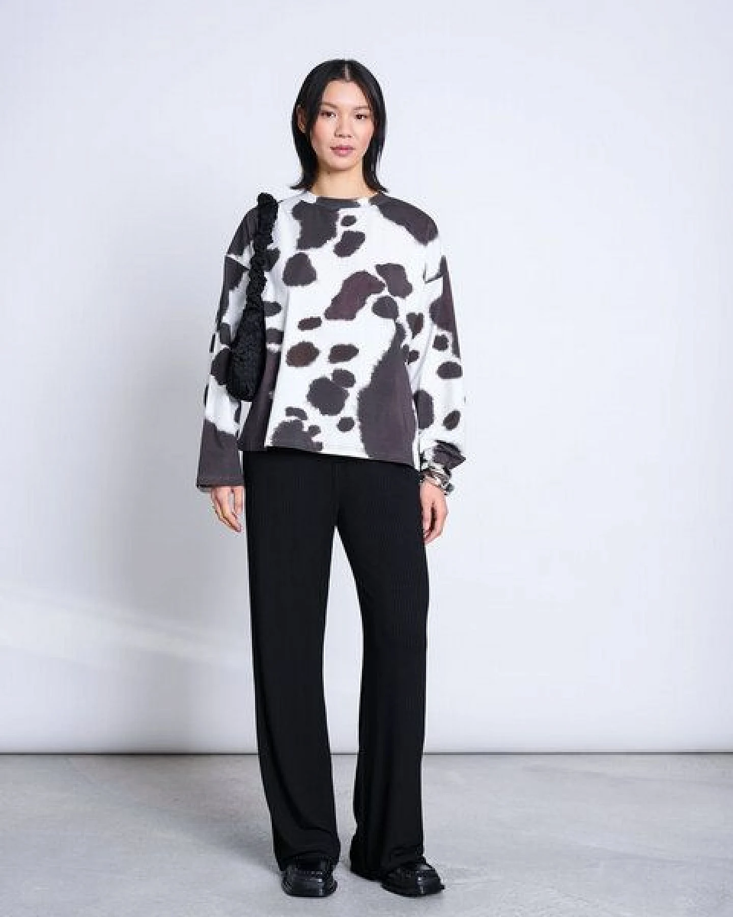 JAN 'N JUNE Oversized Longsleeve CAMIA mit Print GOTS – Ansicht 3