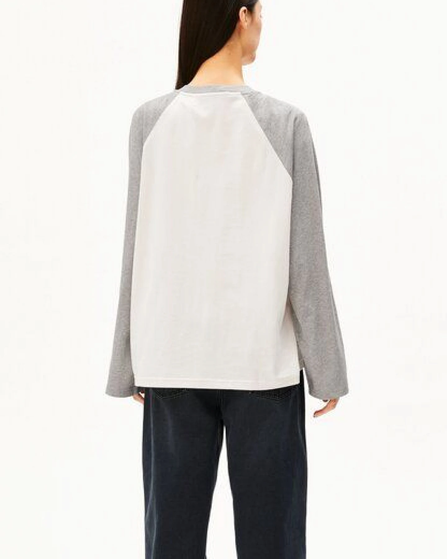 ARMEDANGELS ICONIC Å RAGLAN Damen Longsleeve aus 100% Bio-Baumwolle – Ansicht 2