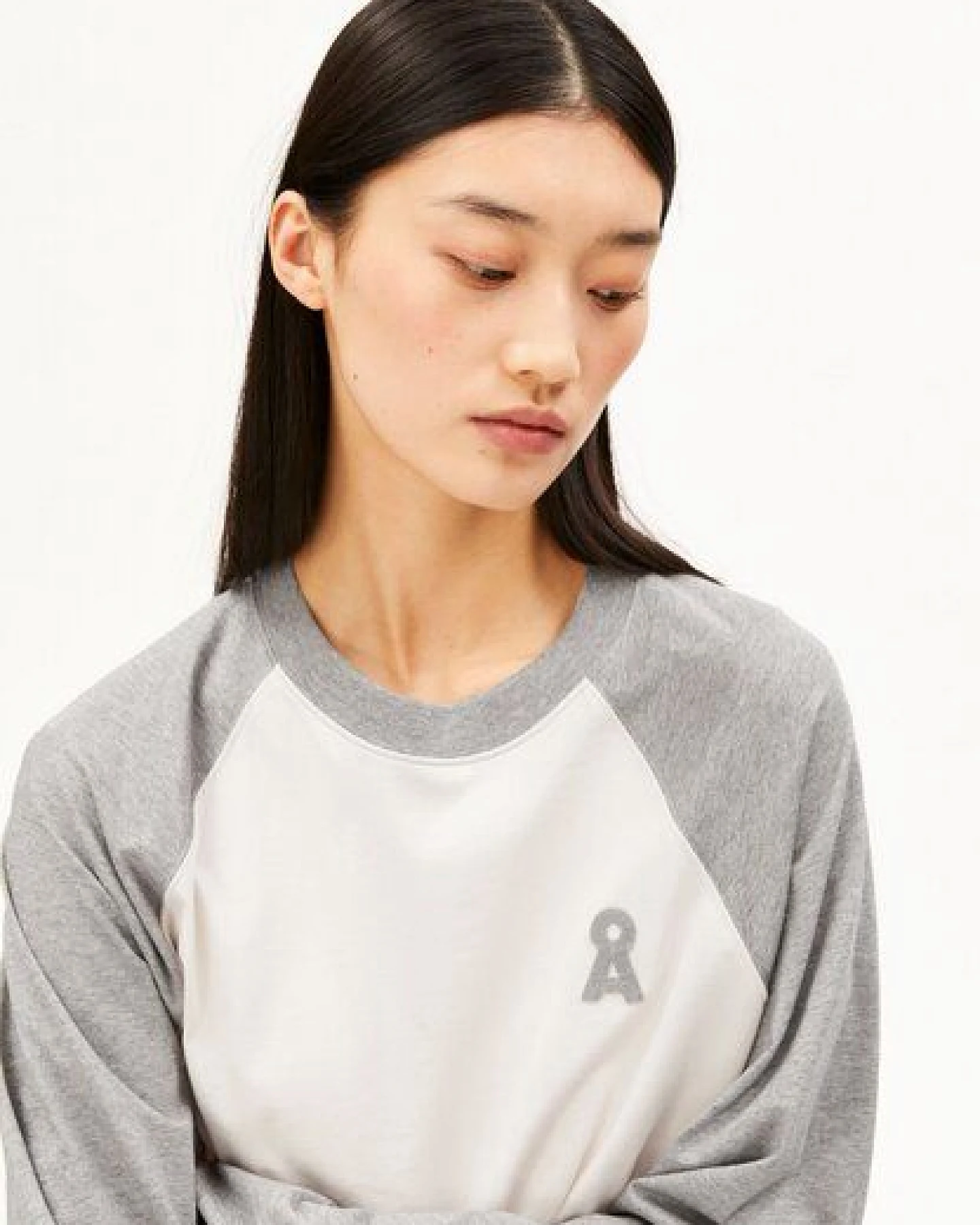 ARMEDANGELS ICONIC Å RAGLAN Damen Longsleeve aus 100% Bio-Baumwolle – Ansicht 3