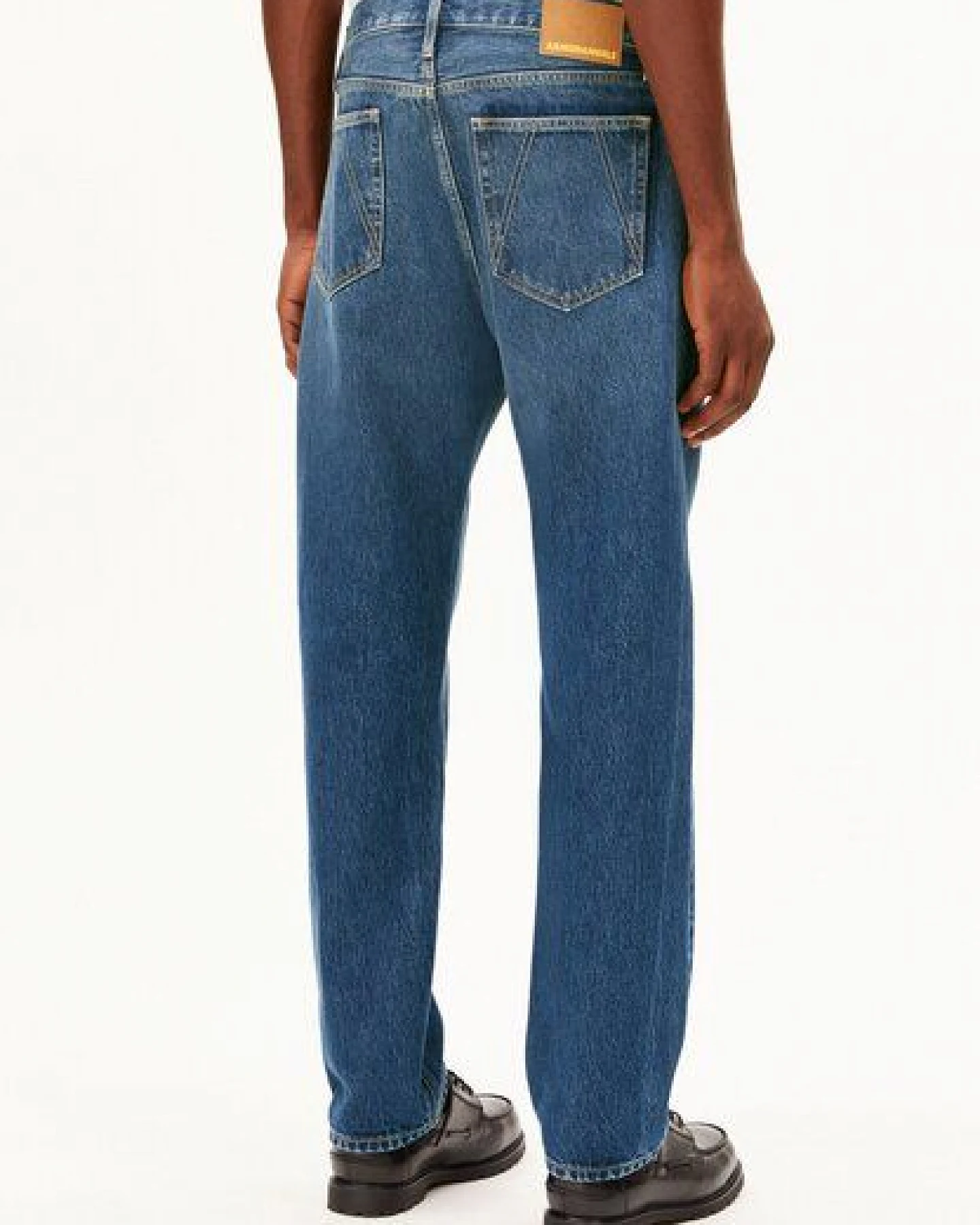 ARMEDANGELS MAADOX Herren Jeans aus 100% Bio-Baumwolle – Ansicht 2