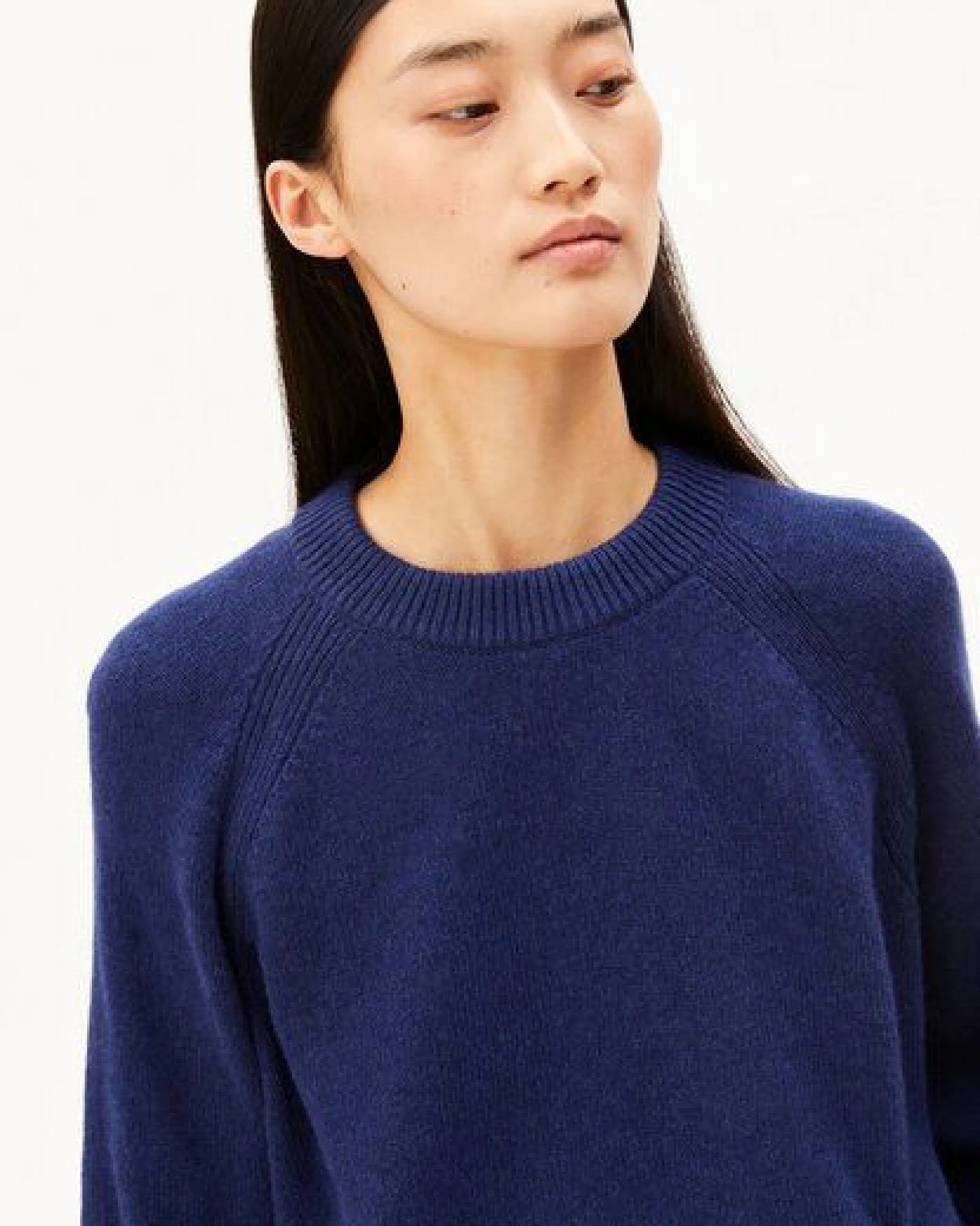 ARMEDANGELS WOOL CREW KNIT Damen Strickpullover aus Bio-Woll Mix (recycelt) – Ansicht 3