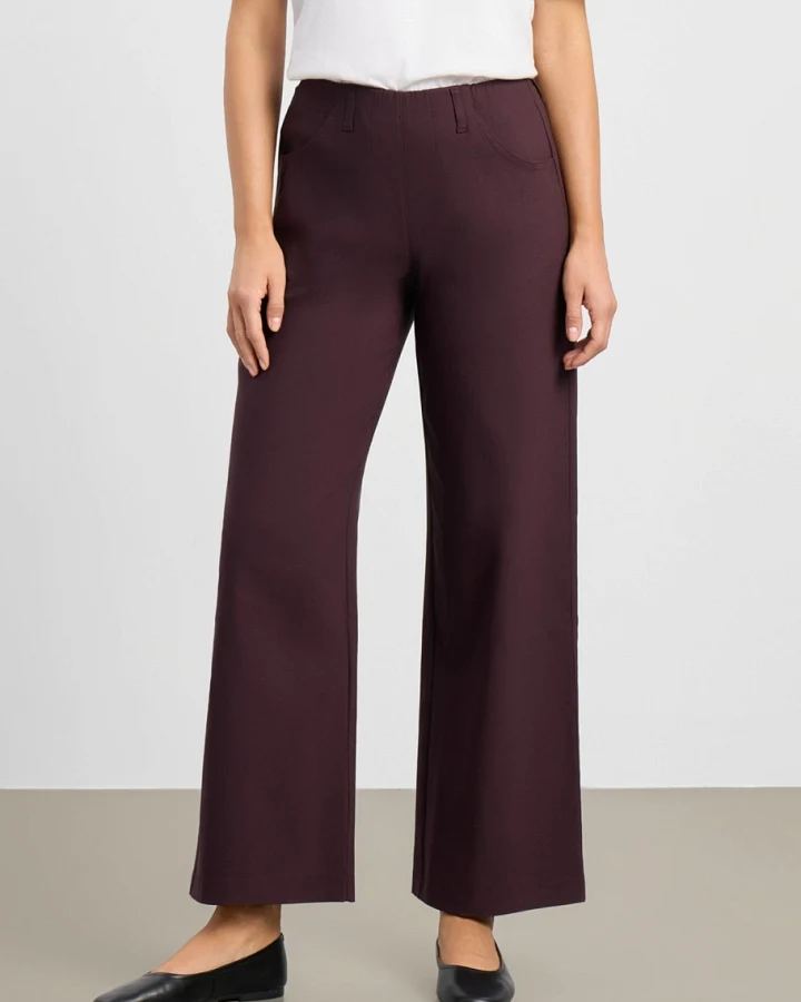 LAURIE Damen vegan Hose Donna Locker Sitzend Kurz Dunkelpflaumenfarben