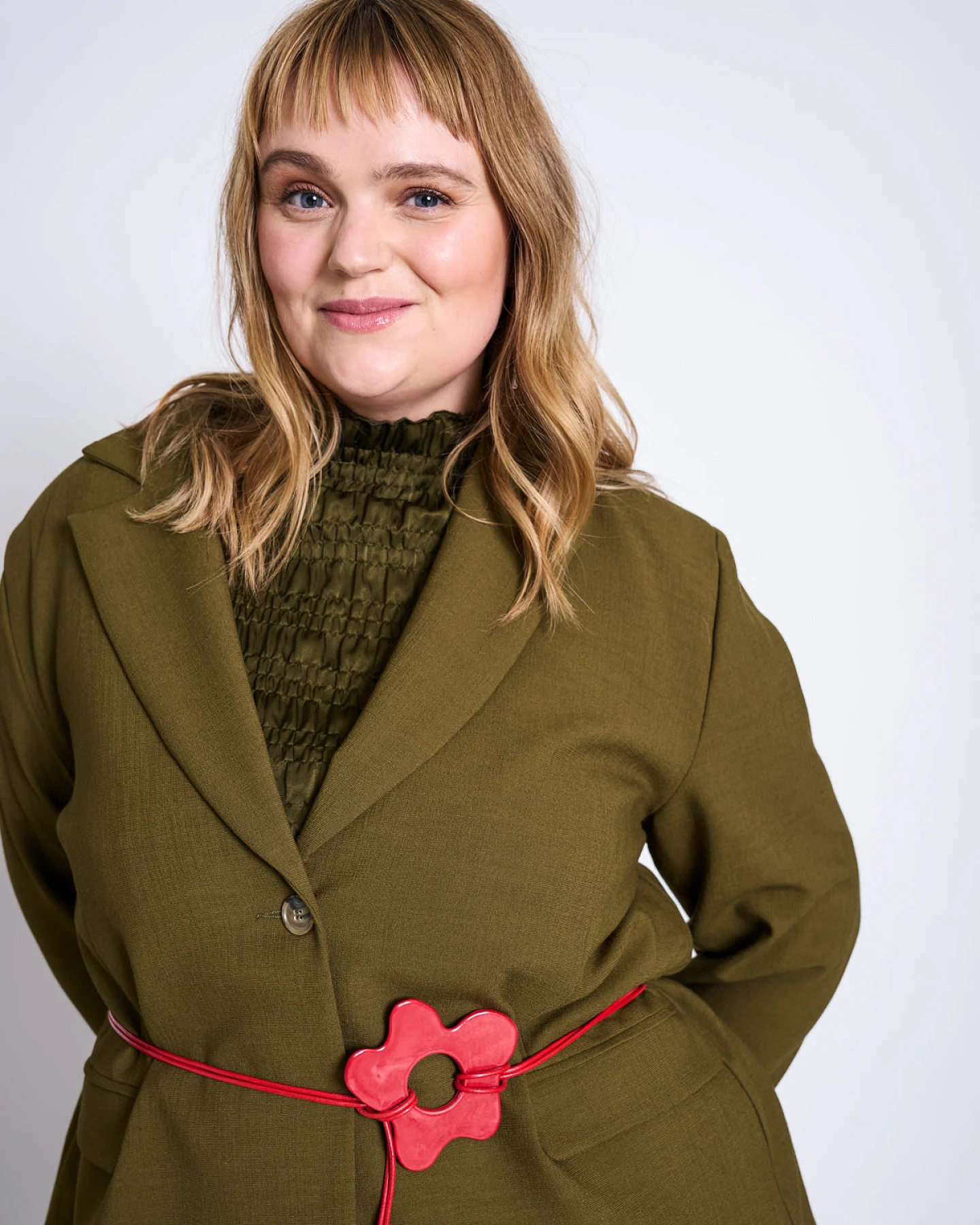 JAN N JUNE Damen vegan Blazer Mit Schlitz Am Rücken Von Jels Rosemary – Ansicht 2