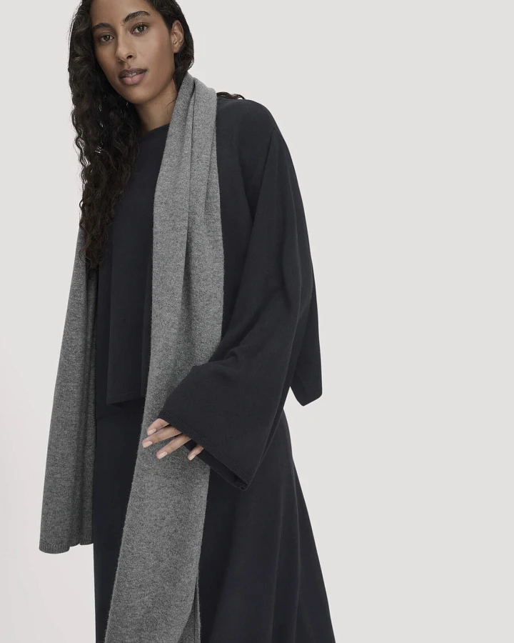 hessnatur Damen Strick Schal aus Bio-Merinowolle mit Cashmere - grau - Größe 35x208 cm