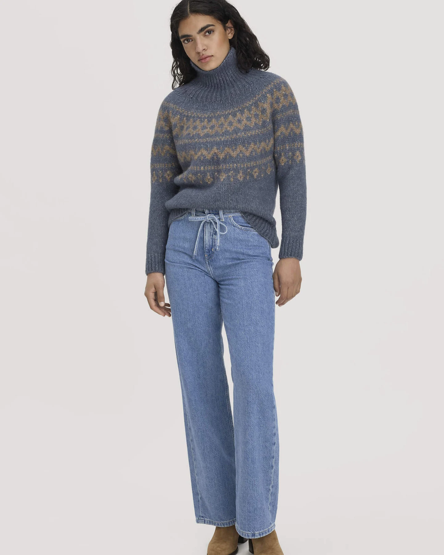 hessnatur Damen Rollkragenpullover Relaxed aus Alpaka und Bio-Baumwolle - blau - Größe L – Ansicht 2