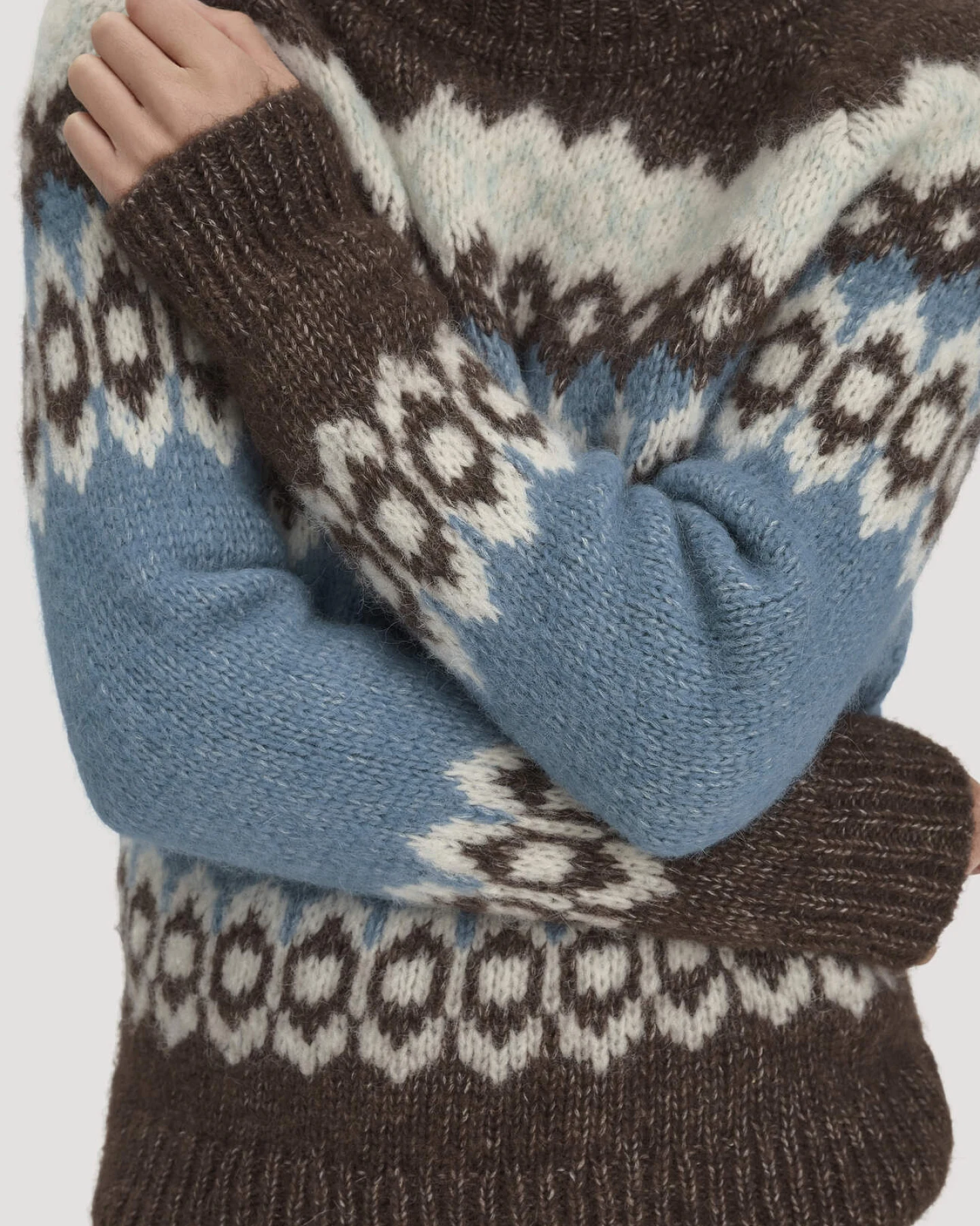 hessnatur Damen Stick Pullover Relaxed aus Alpaka und Bio-Baumwolle - blau - Größe XS – Ansicht 4