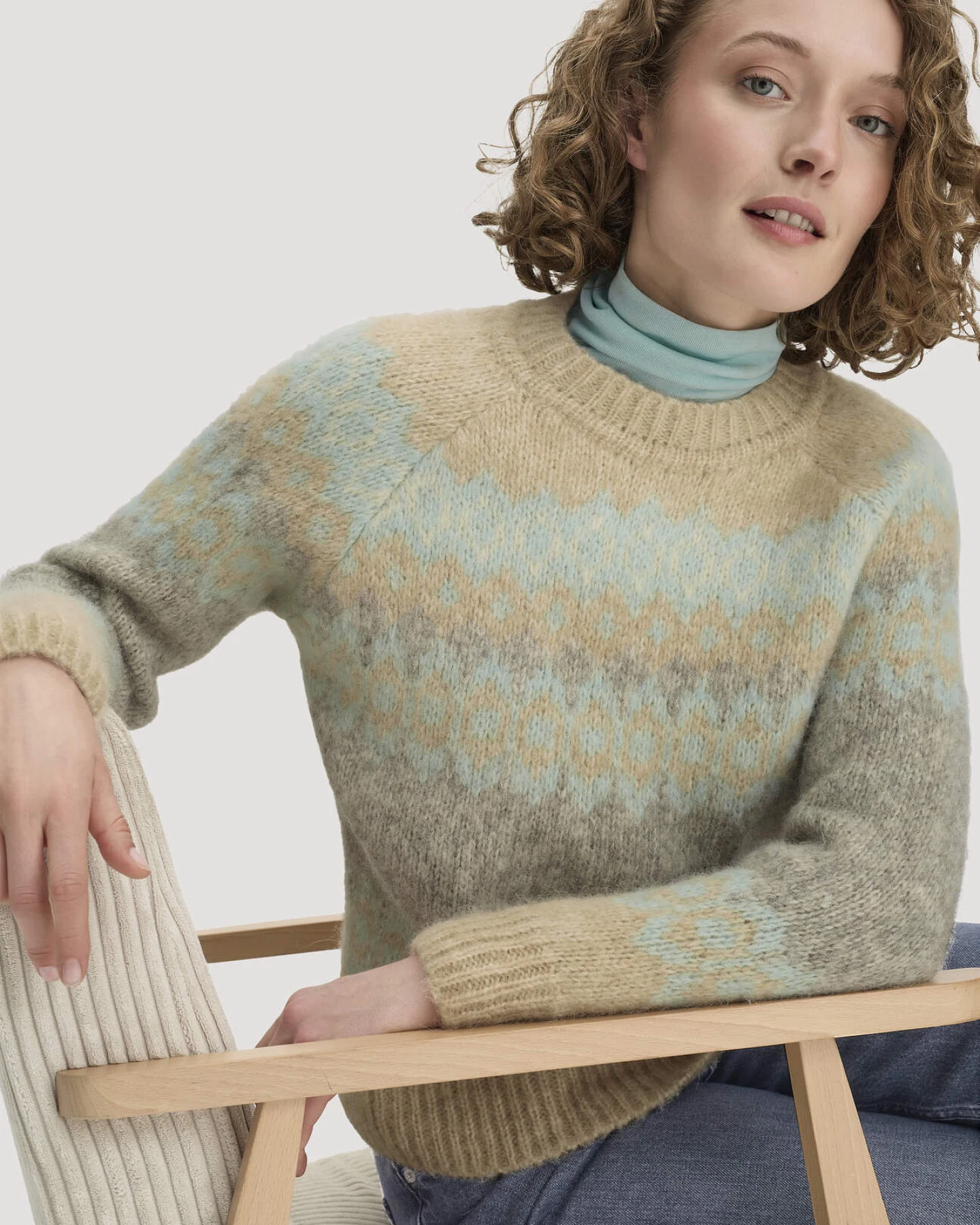 hessnatur Damen Stick Pullover Relaxed aus Alpaka und Bio-Baumwolle - grau - Größe XS – Ansicht 4