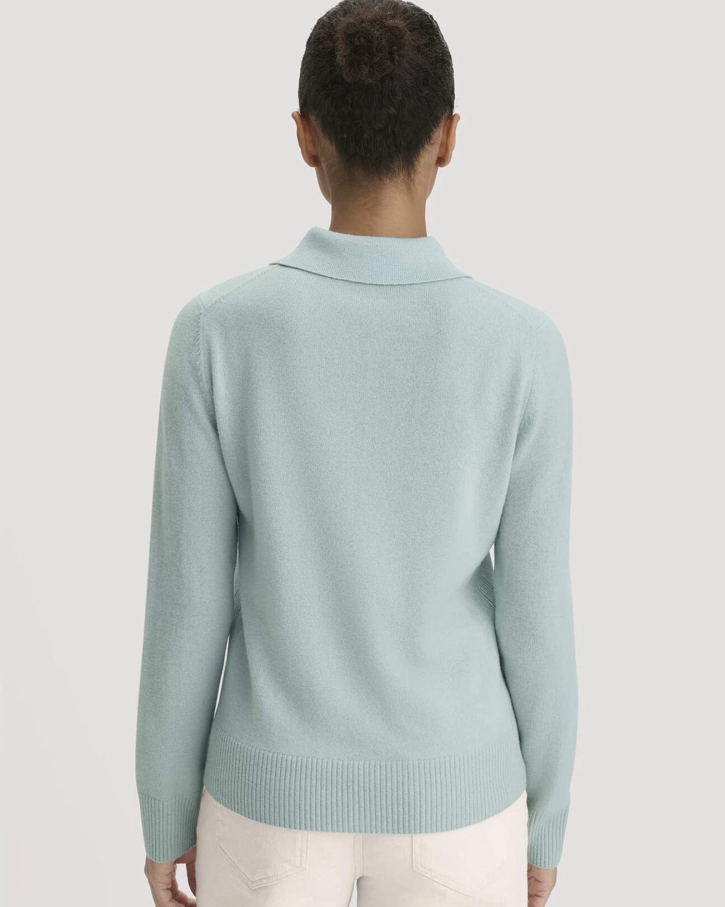 hessnatur Damen Polo-Pullover Regular aus Bio-Schurwolle mit Cahsmere - grün - Größe L – Ansicht 3