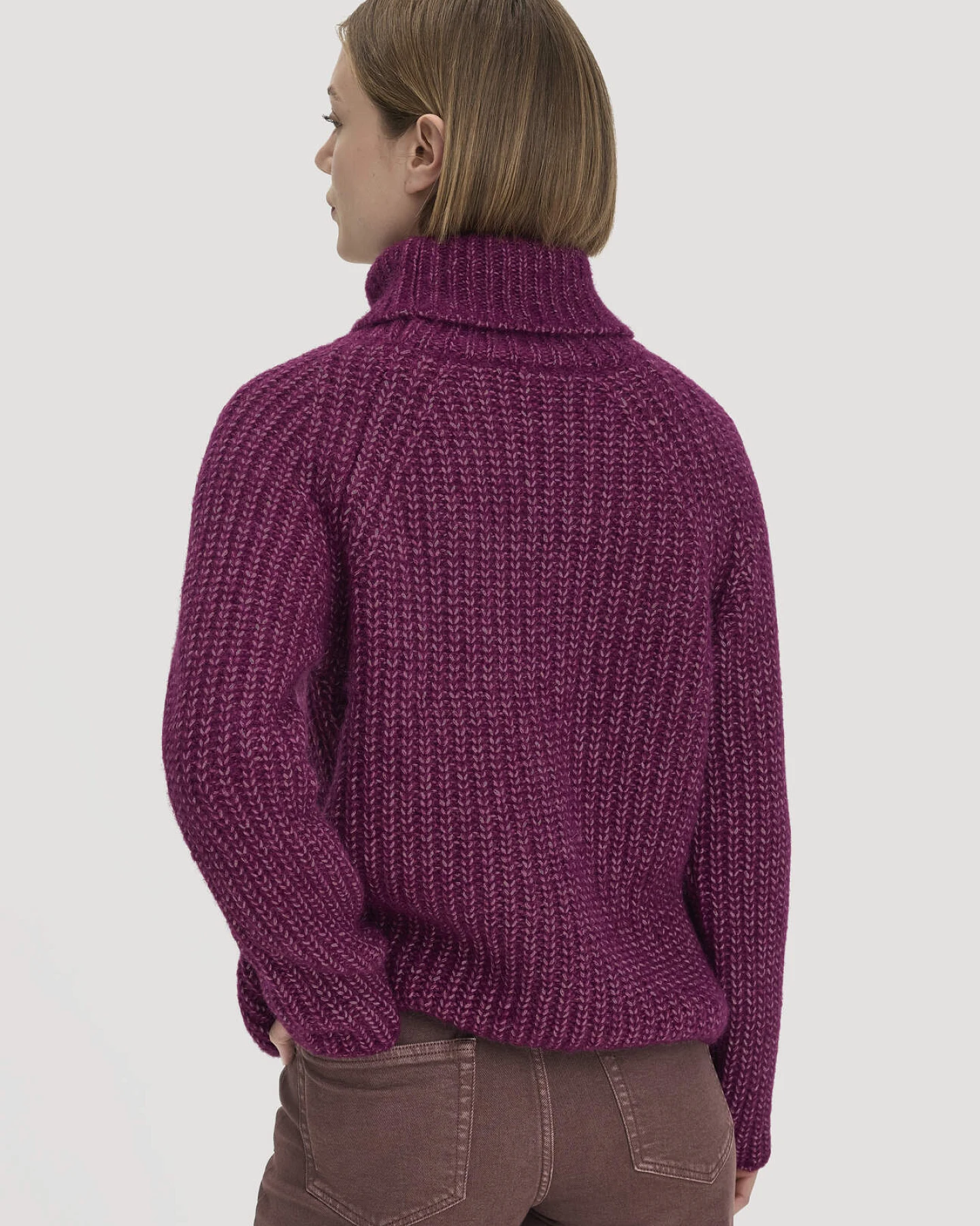 hessnatur Damen Strick Rollkragenpullover Relaxed aus Alpaka mit Bio-Baumwolle - rot - Größe XL – Ansicht 3