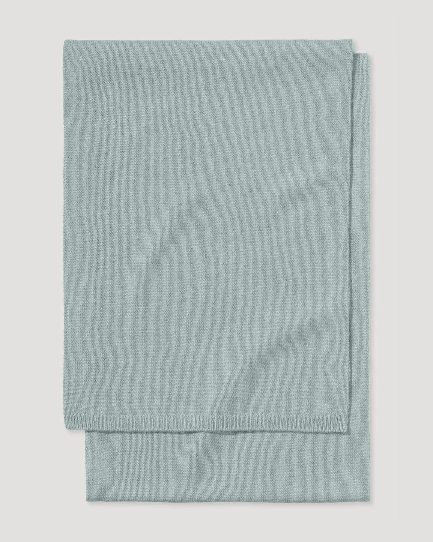 hessnatur Damen Strick Schal aus Bio-Merinowolle mit Cashmere - grün - Größe 35x208 cm – Ansicht 2