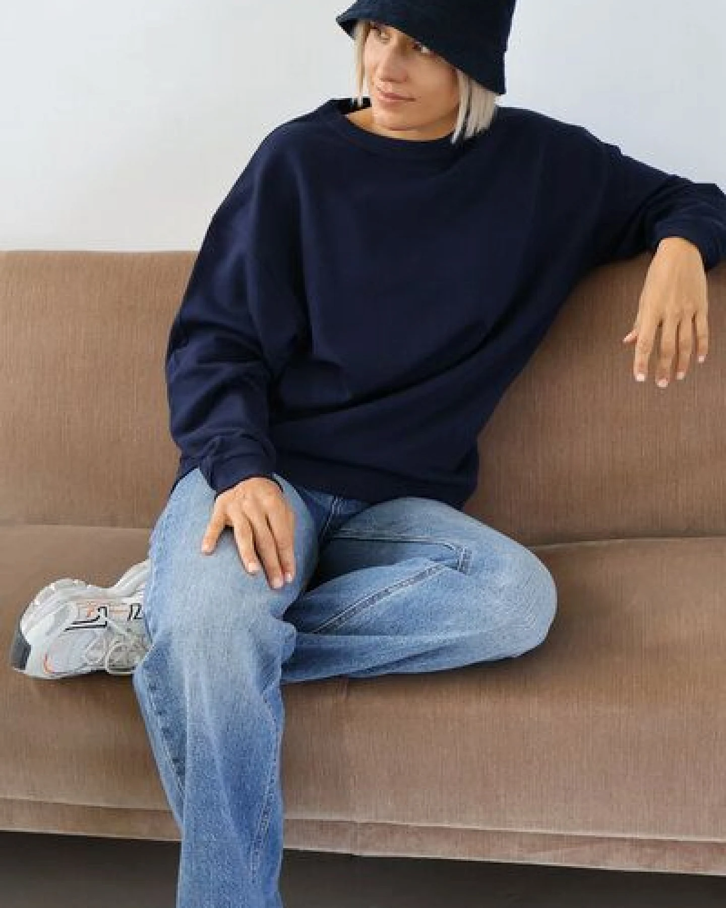 Kultgut Goodness Oversize Sweater - 100% Biobaumwolle / Classic-Fantastic – Ansicht 4