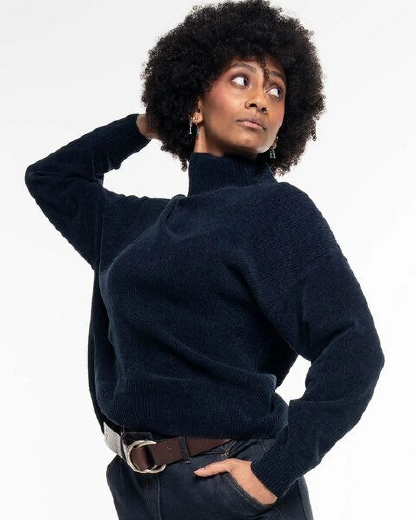 Alma & Lovis Supersofter Chenille-Pullover aus Organic Cotton – Ansicht 3