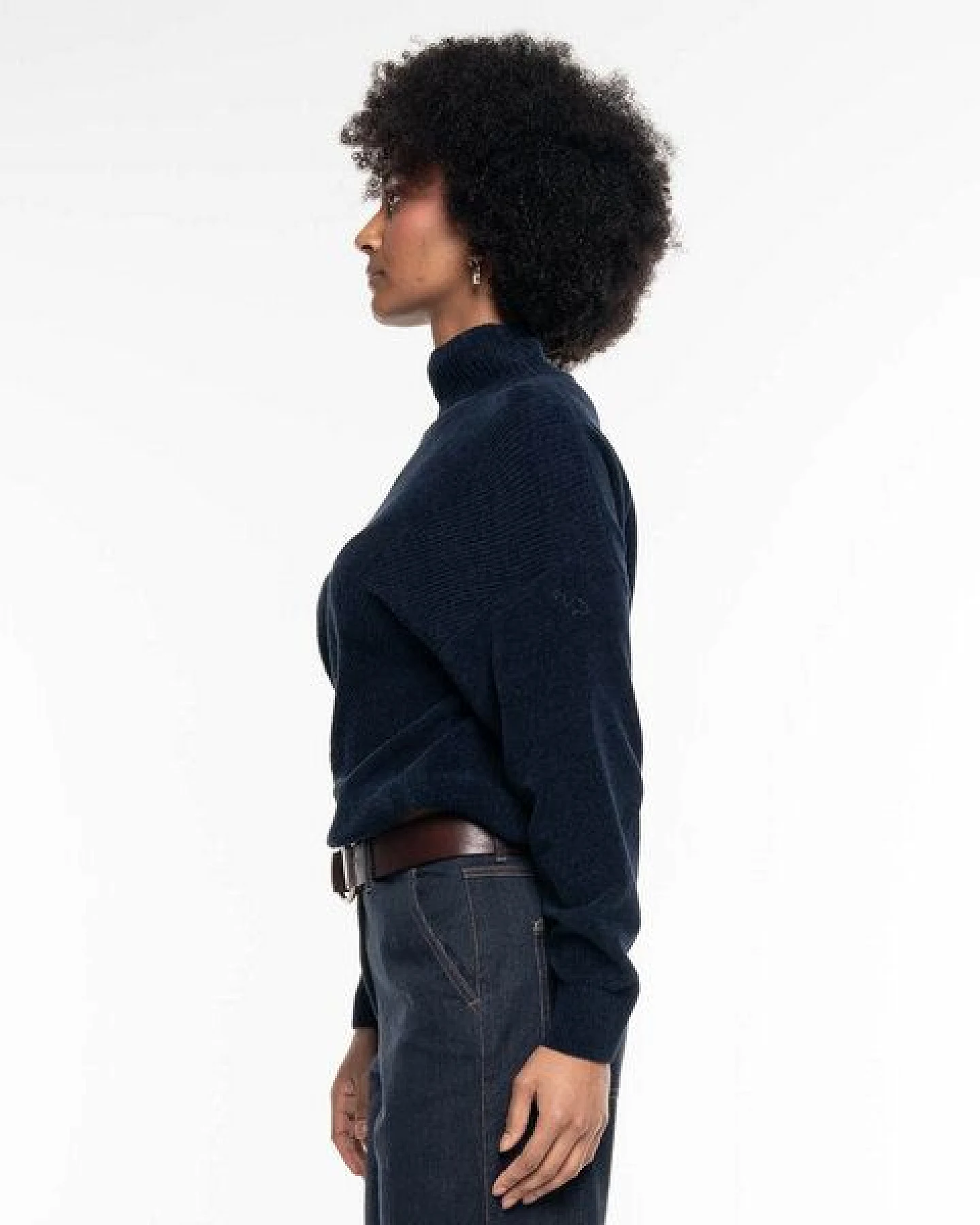 Alma & Lovis Supersofter Chenille-Pullover aus Organic Cotton – Ansicht 4