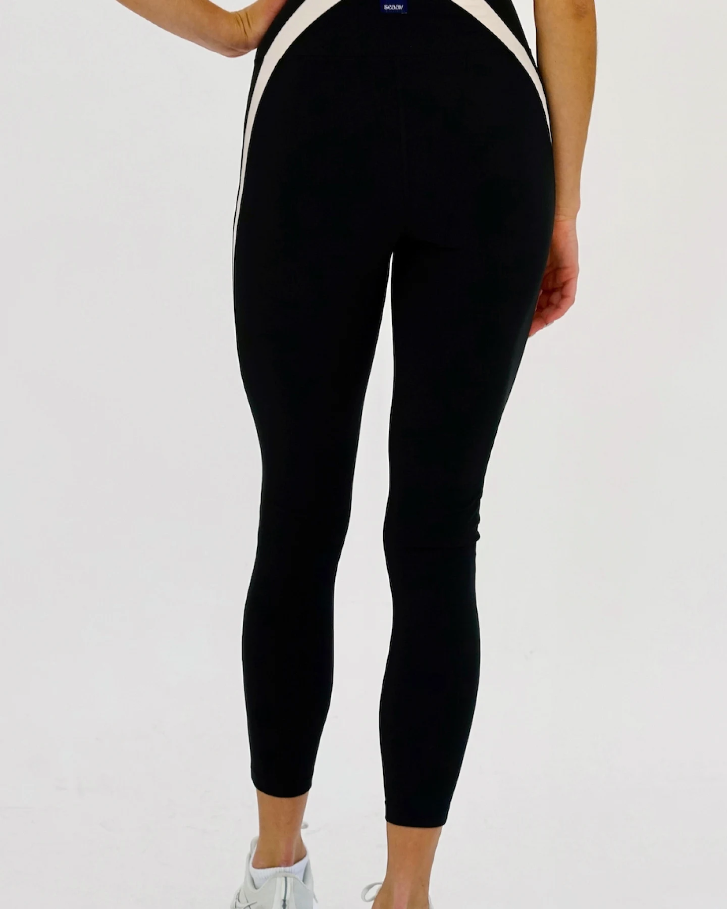 SEAAV Damen vegan Legging Sculpt Onyx – Ansicht 2
