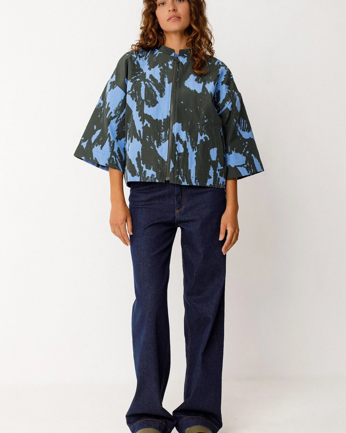 SKFK Damen vegan Jacke Zeiane Grün Blau – Ansicht 2