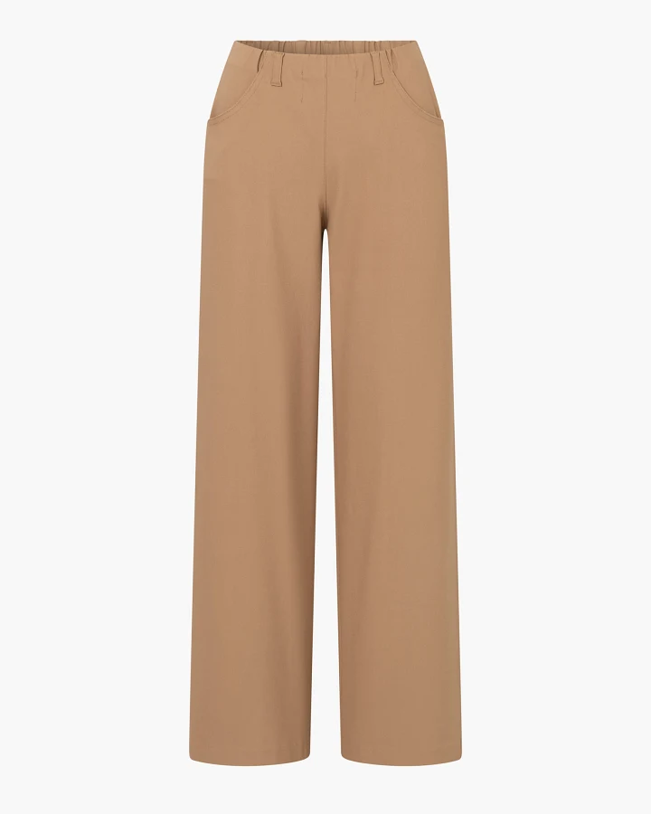 LAURIE Damen vegan Hose Donna Loose Kurze Länge Nougat