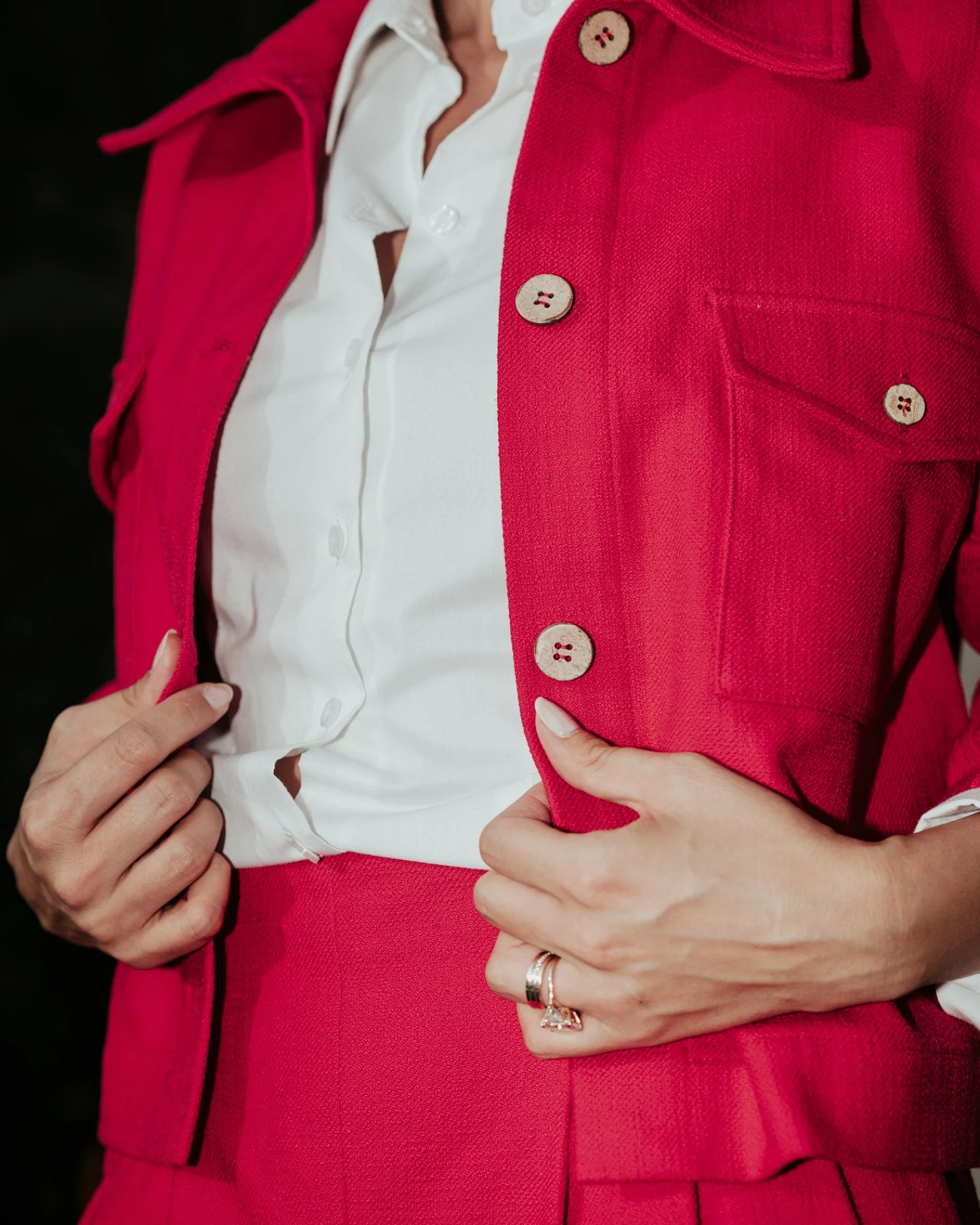 De IONESCU Damen vegan Jacke Sibiel Fuchsia – Ansicht 2