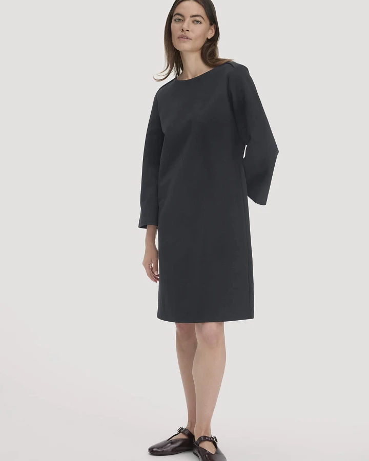hessnatur Damen Jersey Kleid Mini Regular aus Bio-Baumwolle - schwarz - Größe 34