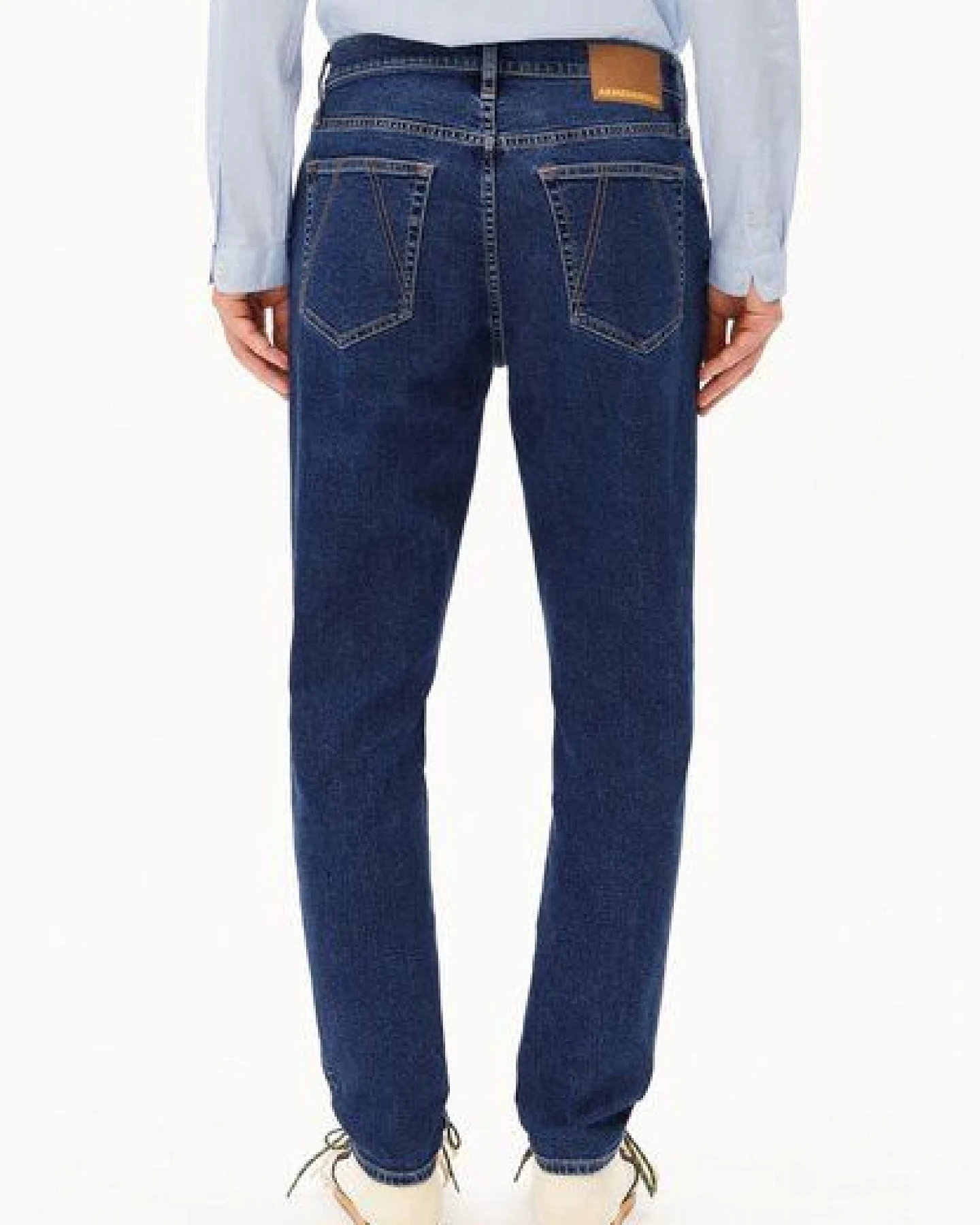 ARMEDANGELS AARJO TARPA Herren Tapered Jeans recycelter Baumwoll Mix Comfort Stretch – Ansicht 2