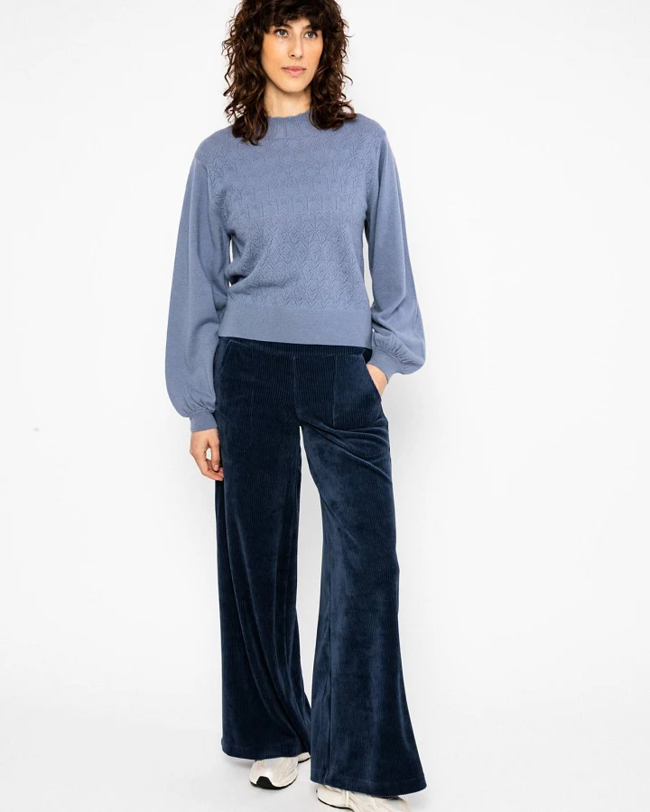 Blau