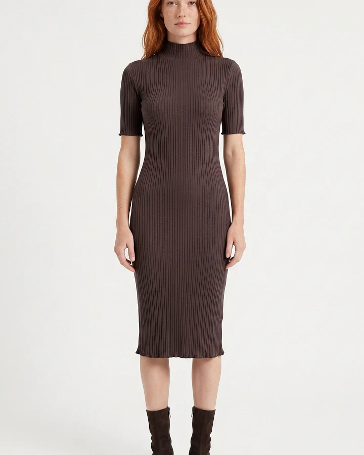 ORGANICATION Damen vegan Kleid Aus Geripptem Strick Farbe Kakao Puder