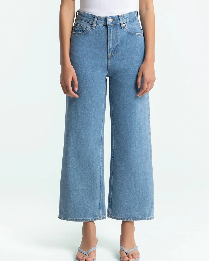 Kings of Indigo Damen vegan Cropped Jeans Elisabeth Mid Vintage Blau