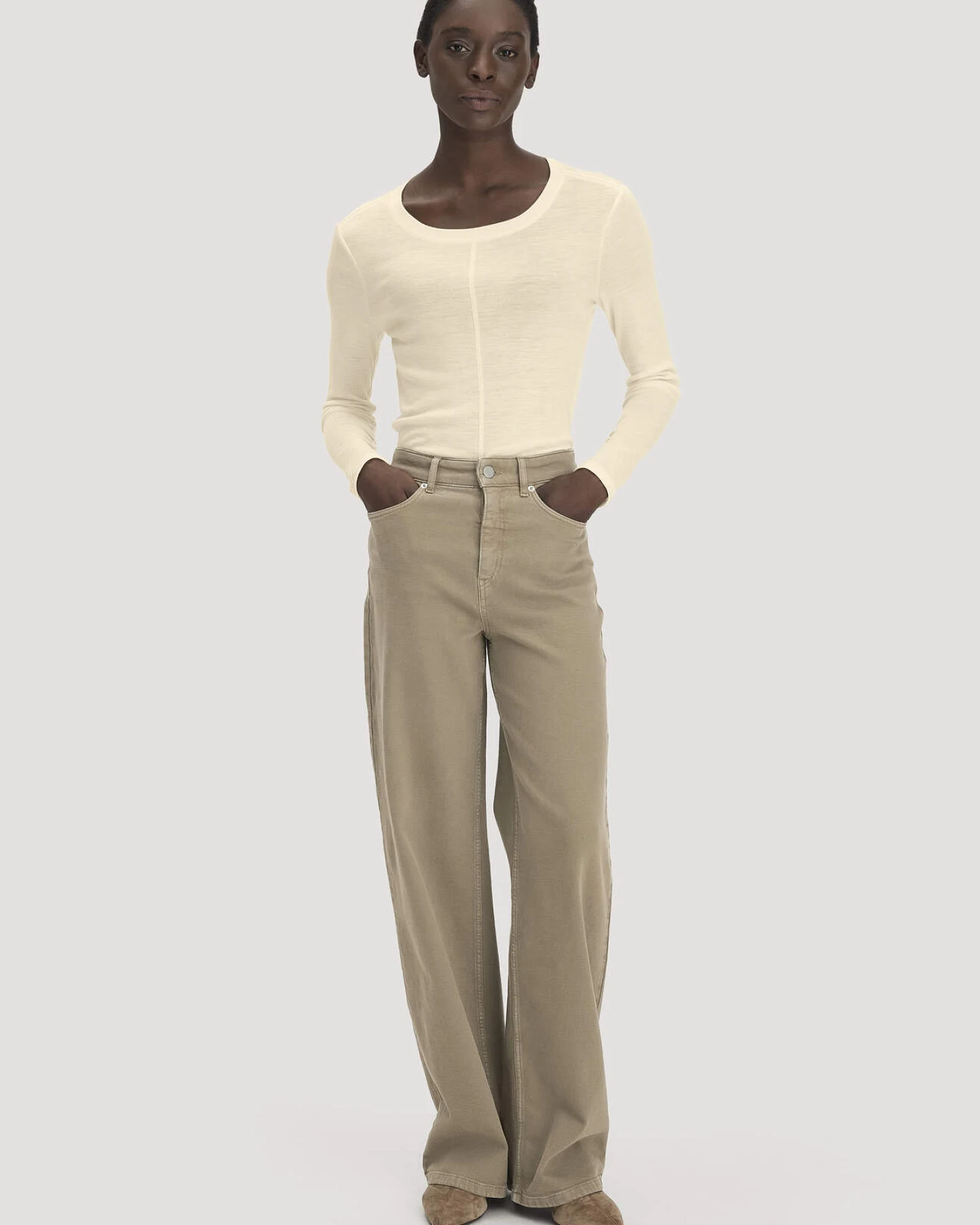 hessnatur Damen Longsleeve Slim aus Bio-Schurwolle und TENCEL™ Lyocell - gelb - Größe 44 – Ansicht 2