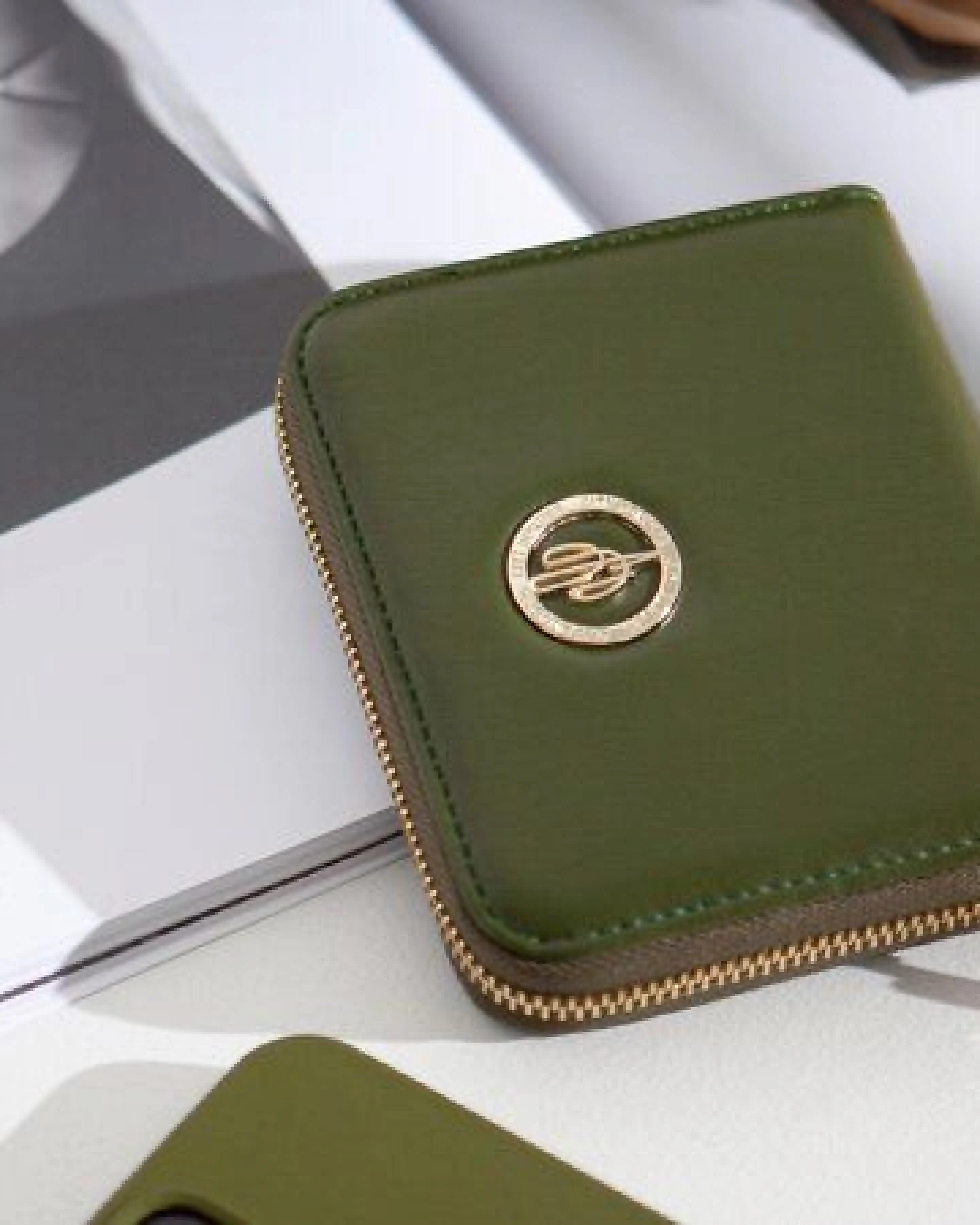 City Border Kompaktes Portemonnaie Oya aus Kaktus-Kunstleder mit RFID-Schutz – Ansicht 2