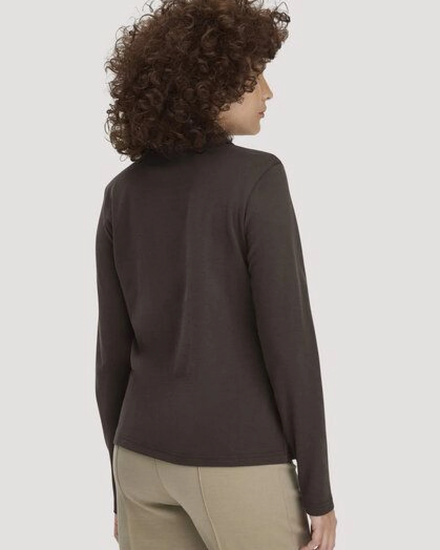 hessnatur Longsleeve Polo Slim aus reiner Bio-Baumwolle – Ansicht 2